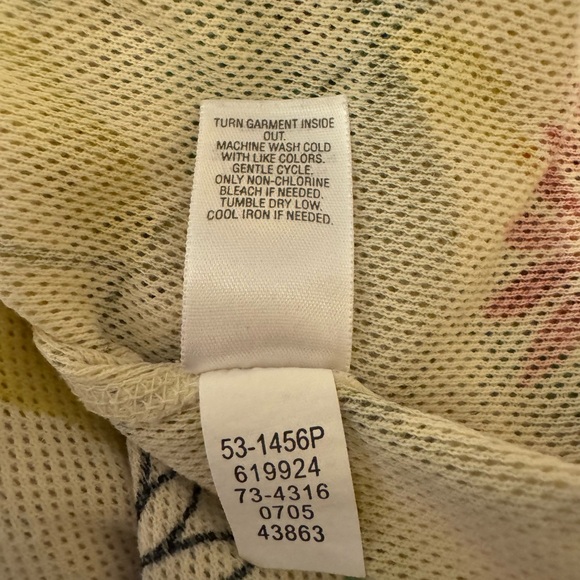 J Jill Women’s size Large floral top.Pre-owned good condition.Great summer top. - Picture 8 of 8